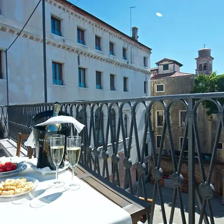 Ca' Nova Apartment
